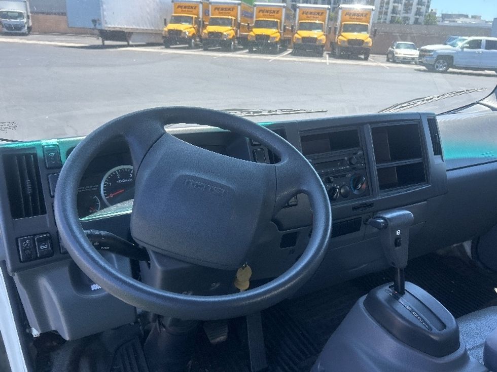 Light Duty Box Truck-Light and Medium Duty Trucks-Isuzu-2020-NPR-Anaheim-CA-41,193\n\t\tmiles-$ 49,750 - Image 17