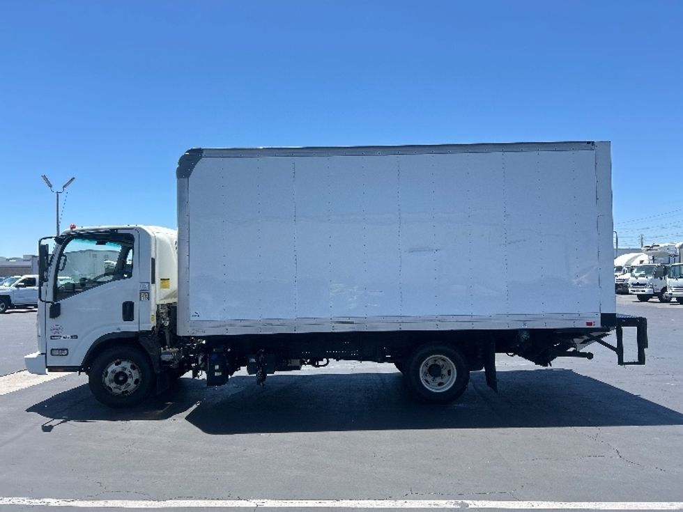 Light Duty Box Truck-Light and Medium Duty Trucks-Isuzu-2020-NPR-Anaheim-CA-41,193\n\t\tmiles-$ 49,750 - Image 4