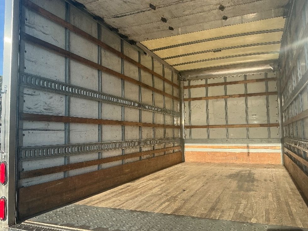 Light Duty Box Truck-Light and Medium Duty Trucks-Isuzu-2020-NPR-Atlanta (Forest Park)-GA-229,330\n\t\tmiles-$ 21,250 - Image 11