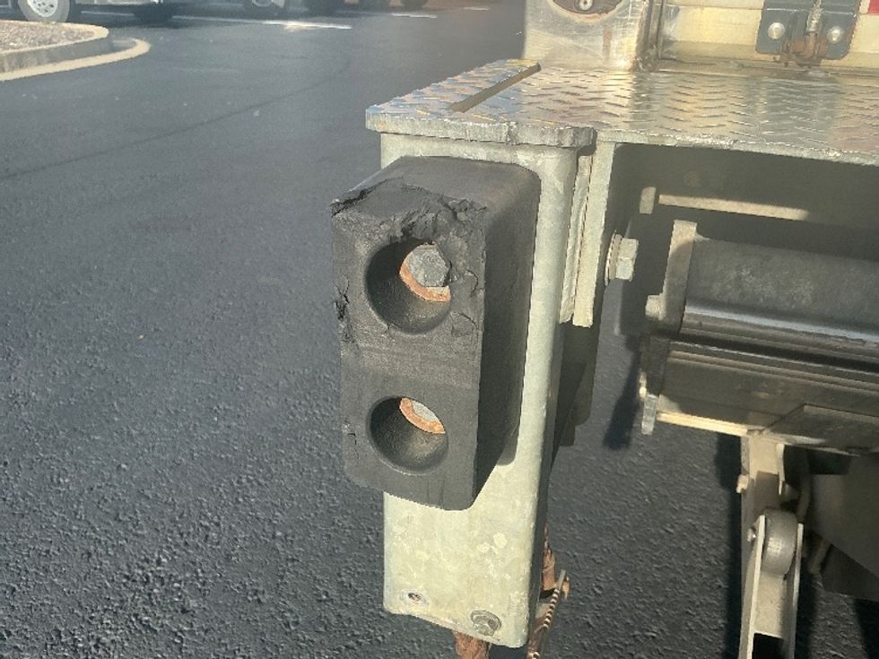 Light Duty Box Truck-Light and Medium Duty Trucks-Isuzu-2020-NPR-Atlanta (Forest Park)-GA-229,330\n\t\tmiles-$ 21,250 - Image 26