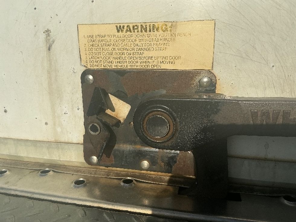 Light Duty Box Truck-Light and Medium Duty Trucks-Isuzu-2020-NPR-Atlanta (Forest Park)-GA-229,330\n\t\tmiles-$ 21,250 - Image 28