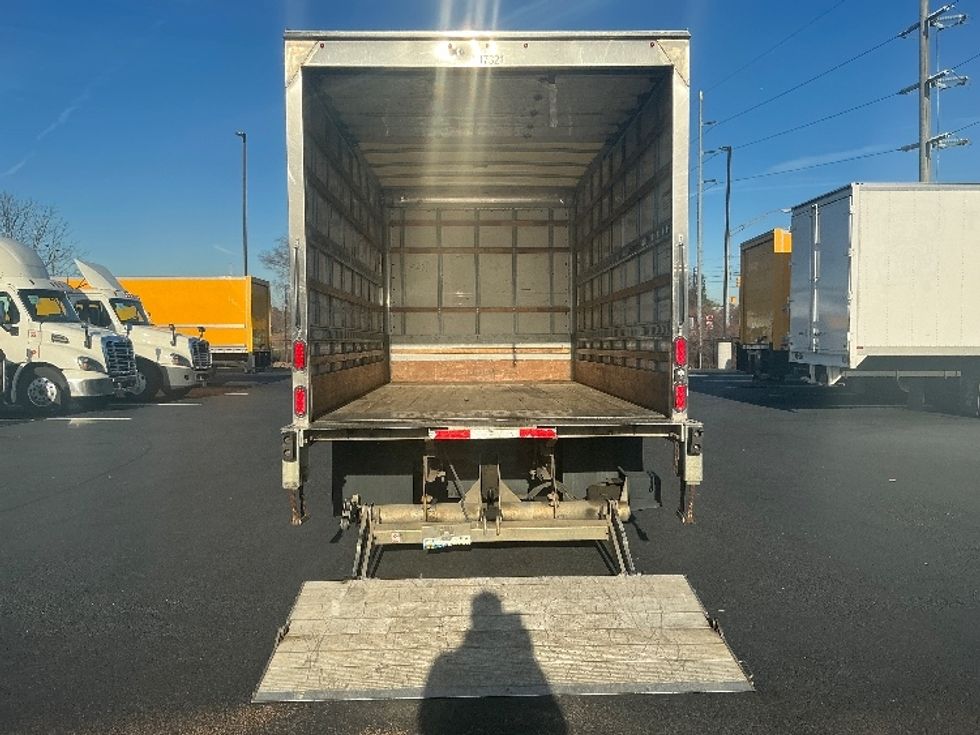 Light Duty Box Truck-Light and Medium Duty Trucks-Isuzu-2020-NPR-Atlanta (Forest Park)-GA-229,330\n\t\tmiles-$ 21,250 - Image 9