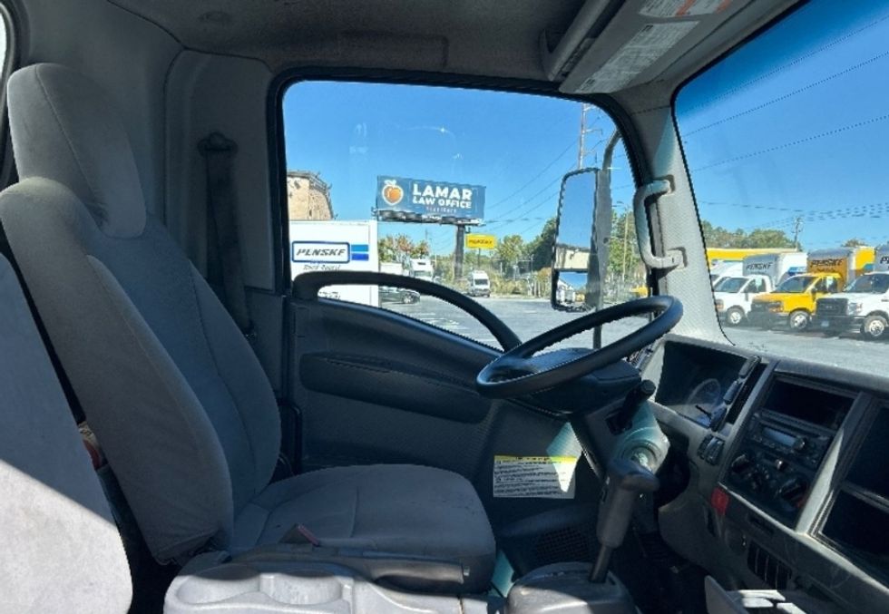 Light Duty Box Truck-Light and Medium Duty Trucks-Isuzu-2020-NPR-Atlanta-GA-144,887\n\t\tmiles-$ 36,000 - Image 23