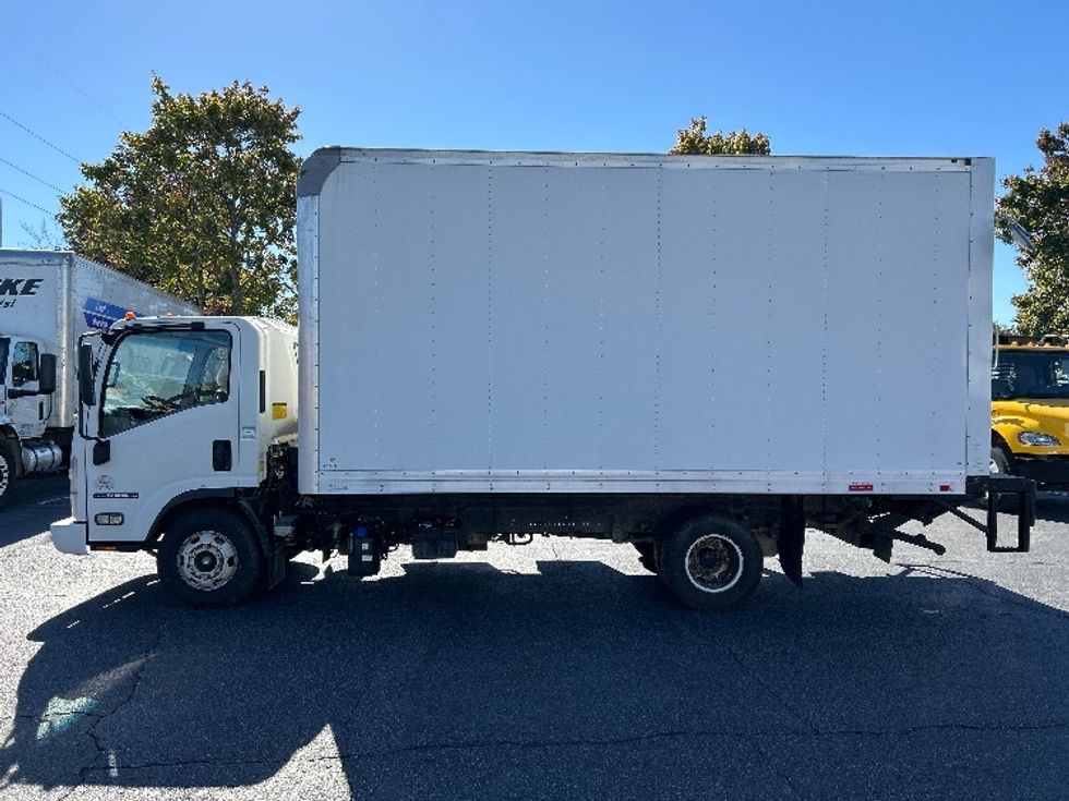 Light Duty Box Truck-Light and Medium Duty Trucks-Isuzu-2020-NPR-Atlanta-GA-144,887\n\t\tmiles-$ 36,000 - Image 4