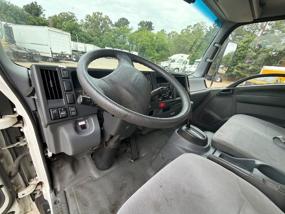 Light Duty Box Truck-Light and Medium Duty Trucks-Isuzu-2020-NPR-Belden-MS-170,046\n\t\tmiles-$ 29,750 - Image 17