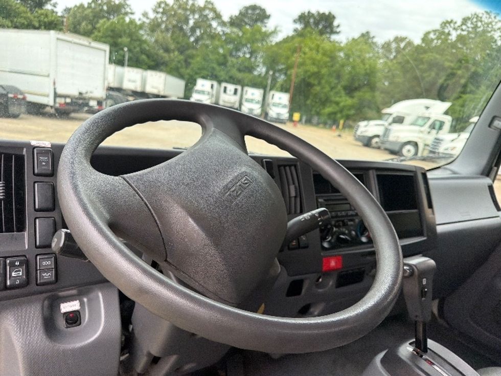 Light Duty Box Truck-Light and Medium Duty Trucks-Isuzu-2020-NPR-Belden-MS-170,046\n\t\tmiles-$ 29,750 - Image 18