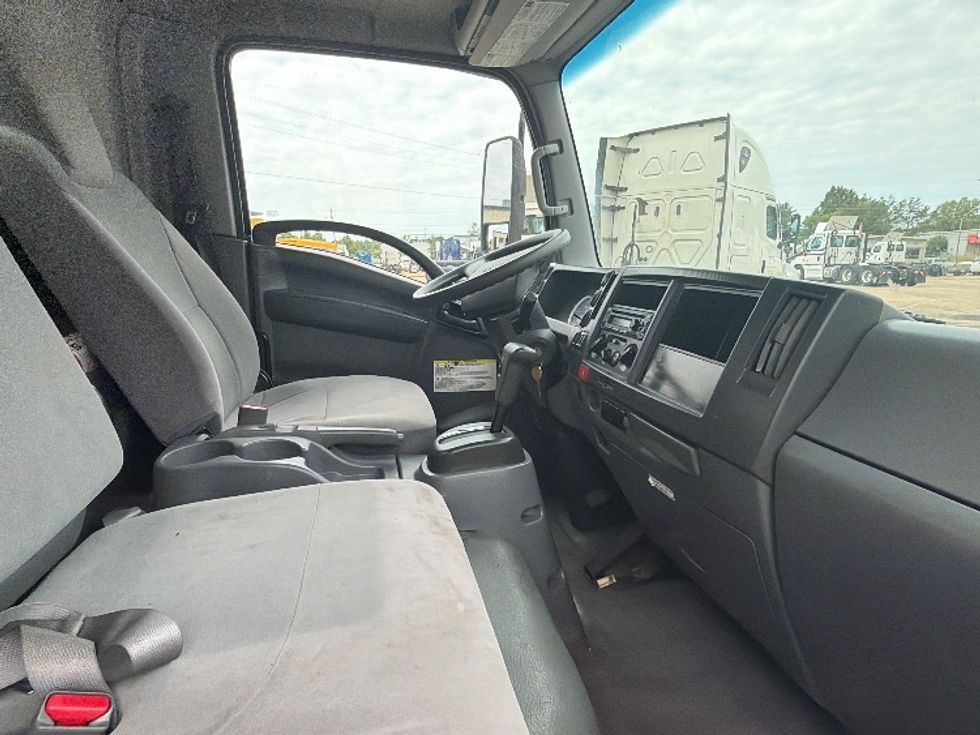 Light Duty Box Truck-Light and Medium Duty Trucks-Isuzu-2020-NPR-Belden-MS-170,046\n\t\tmiles-$ 29,750 - Image 22