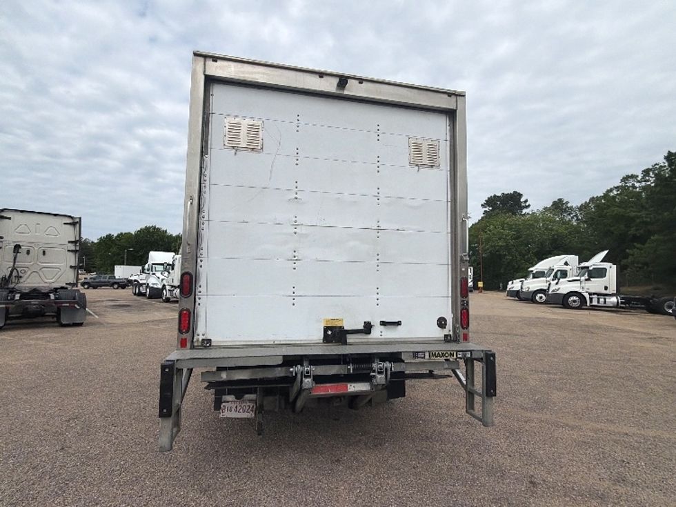 Light Duty Box Truck-Light and Medium Duty Trucks-Isuzu-2020-NPR-Belden-MS-170,046\n\t\tmiles-$ 29,750 - Image 7