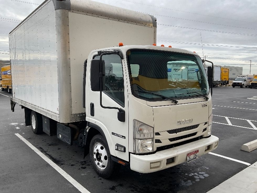 Light Duty Box Truck-Light and Medium Duty Trucks-Isuzu-2020-NPR-Boise-ID-116,164\n\t\tmiles-$ 40,000 - Image 1