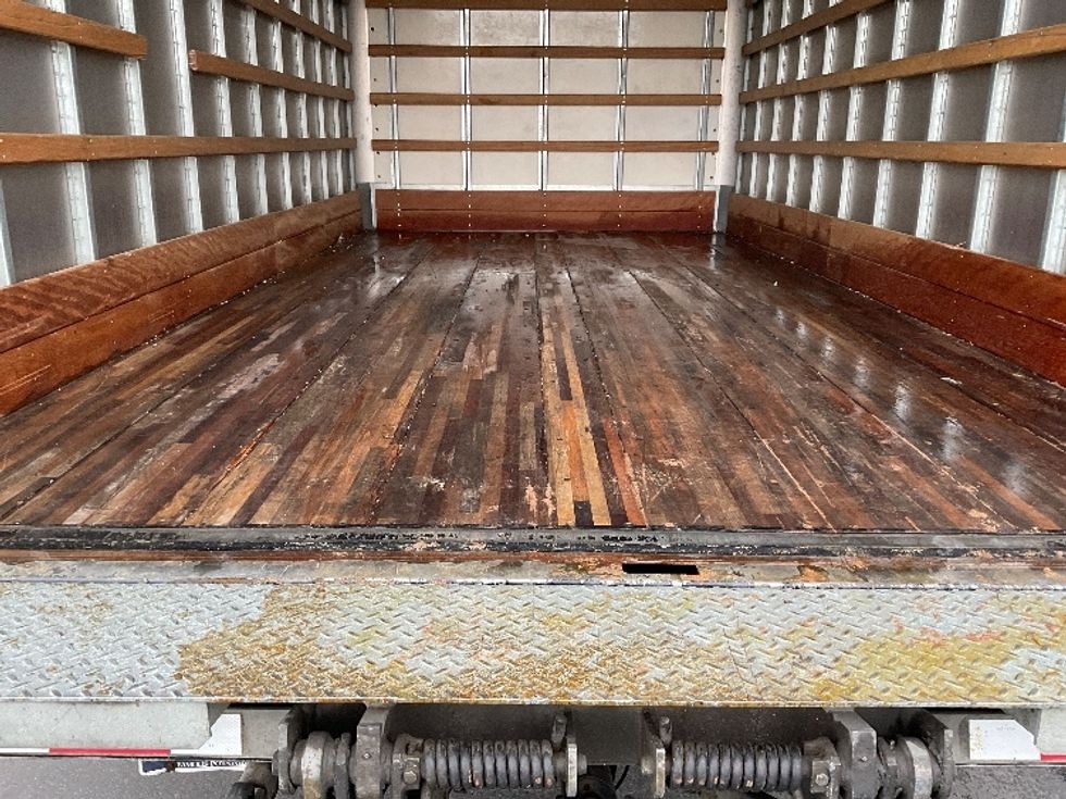 Light Duty Box Truck-Light and Medium Duty Trucks-Isuzu-2020-NPR-Boise-ID-116,164\n\t\tmiles-$ 40,000 - Image 10