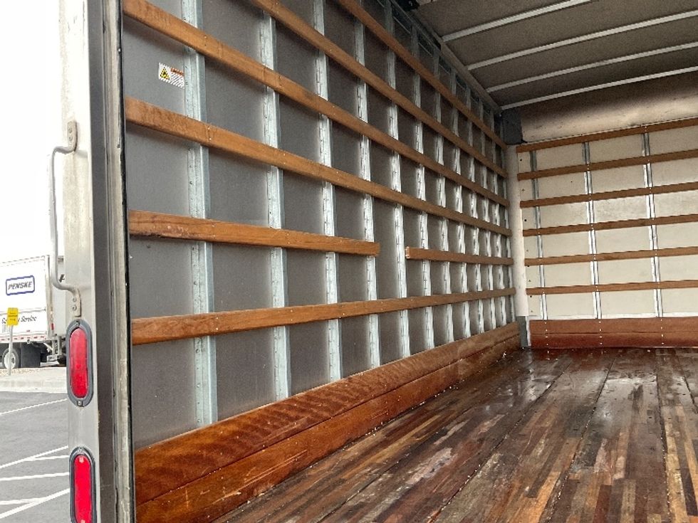 Light Duty Box Truck-Light and Medium Duty Trucks-Isuzu-2020-NPR-Boise-ID-116,164\n\t\tmiles-$ 40,000 - Image 11