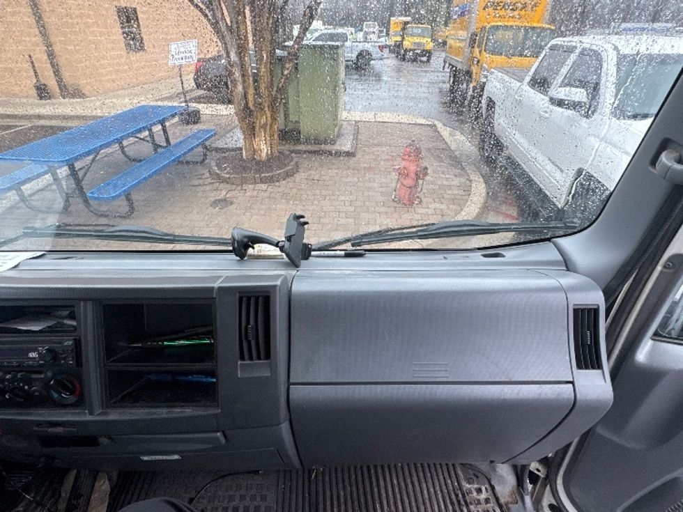 Light Duty Box Truck-Light and Medium Duty Trucks-Isuzu-2020-NPR-Capitol Heights-MD-142,897\n\t\tmiles-$ 35,000 - Image 19