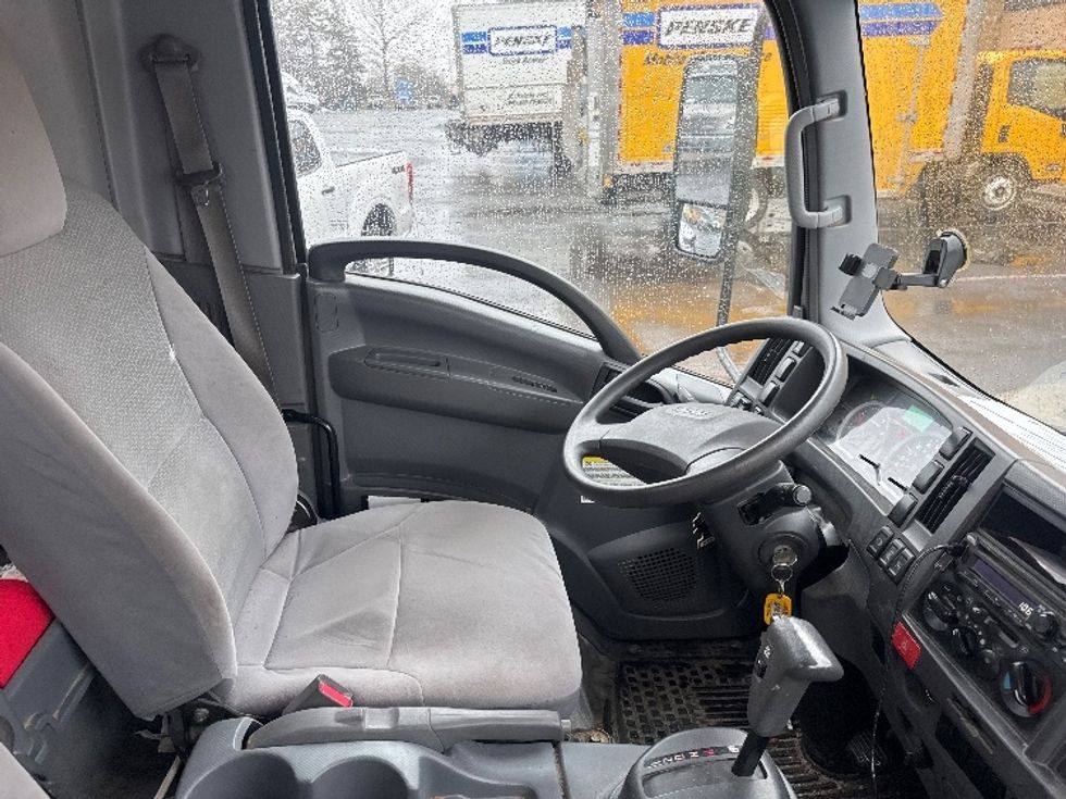 Light Duty Box Truck-Light and Medium Duty Trucks-Isuzu-2020-NPR-Capitol Heights-MD-142,897\n\t\tmiles-$ 35,000 - Image 20