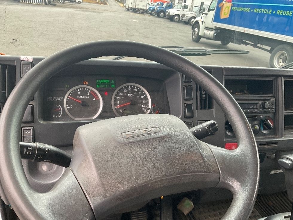 Light Duty Box Truck-Light and Medium Duty Trucks-Isuzu-2020-NPR-Capitol Heights-MD-158,708\n\t\tmiles-$ 31,000 - Image 15