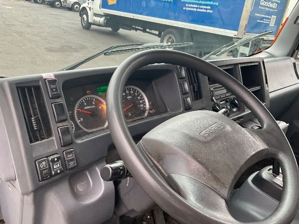 Light Duty Box Truck-Light and Medium Duty Trucks-Isuzu-2020-NPR-Capitol Heights-MD-158,708\n\t\tmiles-$ 31,000 - Image 16