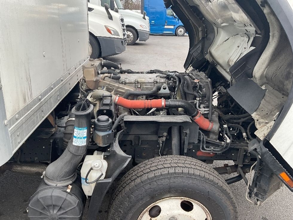 Light Duty Box Truck-Light and Medium Duty Trucks-Isuzu-2020-NPR-Capitol Heights-MD-158,708\n\t\tmiles-$ 31,000 - Image 21