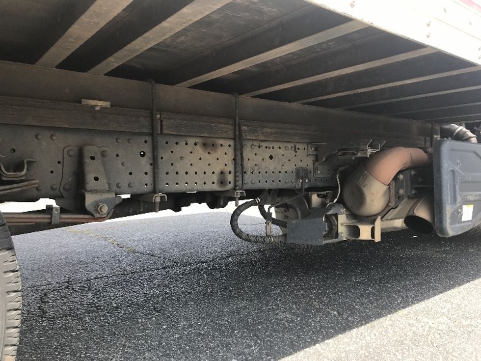 Light Duty Box Truck-Light and Medium Duty Trucks-Isuzu-2020-NPR-Charlotte-NC-108,068\n\t\tmiles-$ 42,250 - Image 14