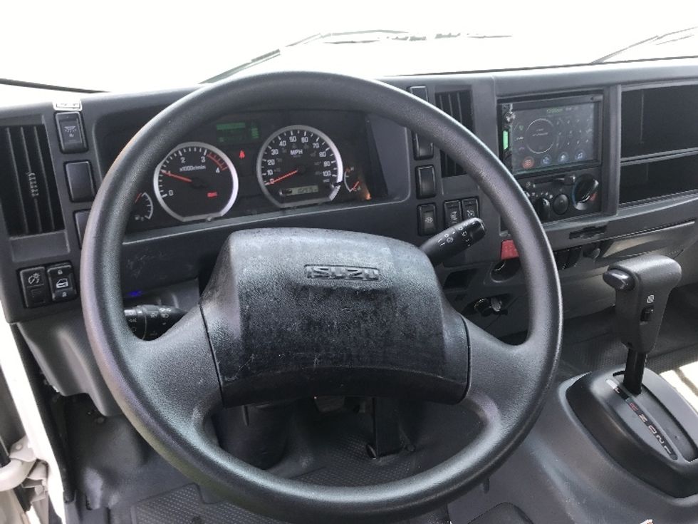 Light Duty Box Truck-Light and Medium Duty Trucks-Isuzu-2020-NPR-Charlotte-NC-108,068\n\t\tmiles-$ 42,250 - Image 17
