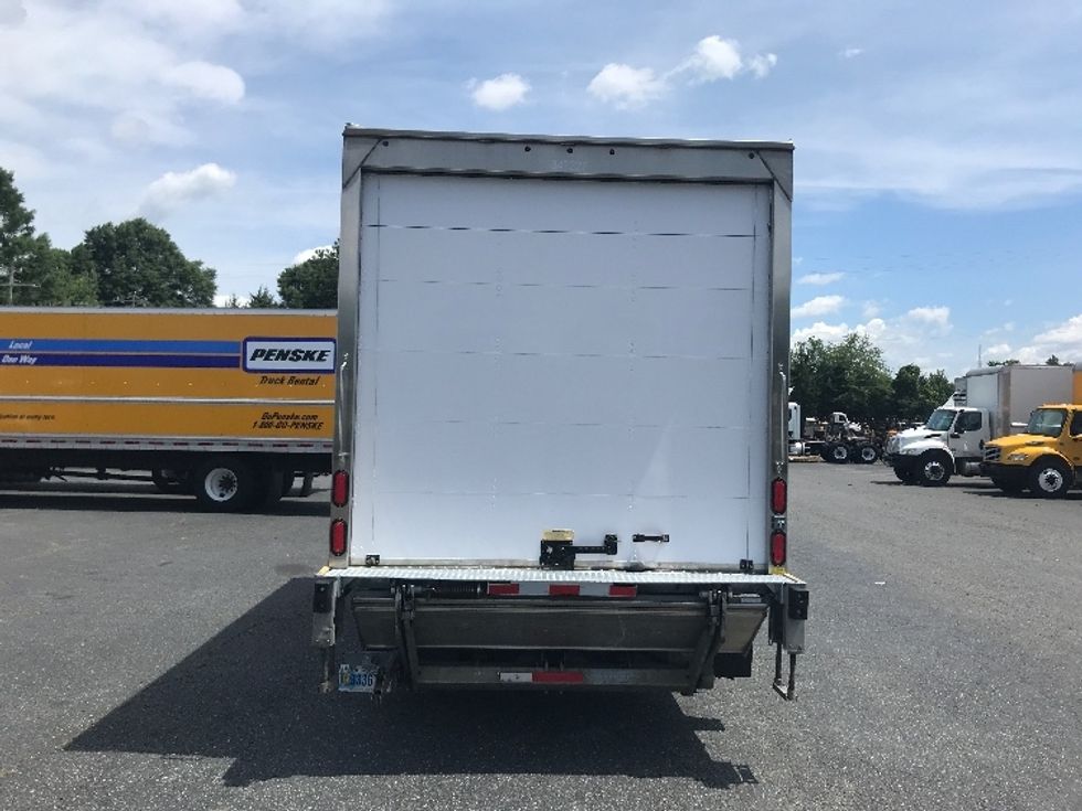 Light Duty Box Truck-Light and Medium Duty Trucks-Isuzu-2020-NPR-Charlotte-NC-108,068\n\t\tmiles-$ 42,250 - Image 7