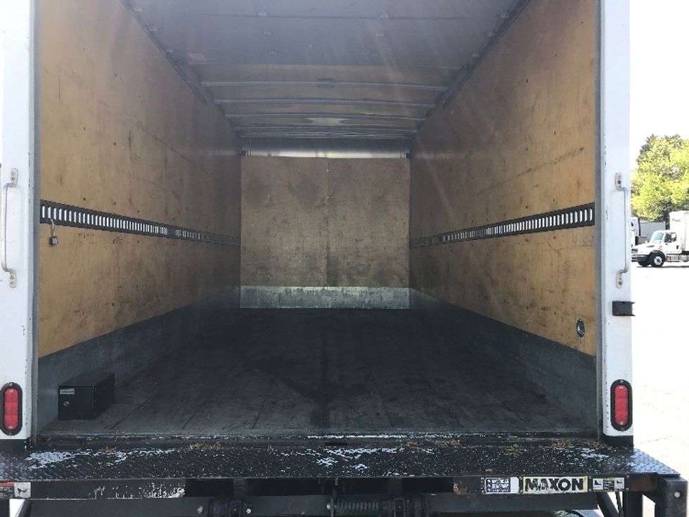 Light Duty Box Truck-Light and Medium Duty Trucks-Isuzu-2020-NPR-Charlotte-NC-124,385\n\t\tmiles-$ 42,500 - Image 8