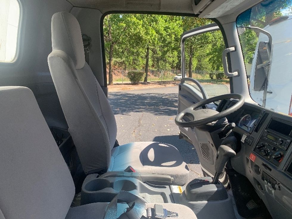 Light Duty Box Truck-Light and Medium Duty Trucks-Isuzu-2020-NPR-Concord-NC-97,787\n\t\tmiles-$ 43,500 - Image 22