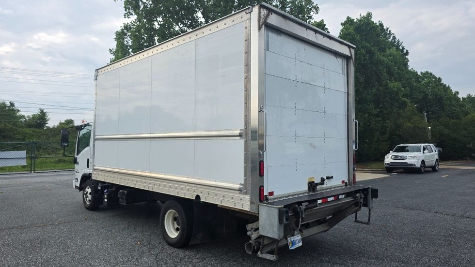 Light Duty Box Truck-Light and Medium Duty Trucks-Isuzu-2020-NPR-Concord-NC-97,787\n\t\tmiles-$ 43,500 - Image 6