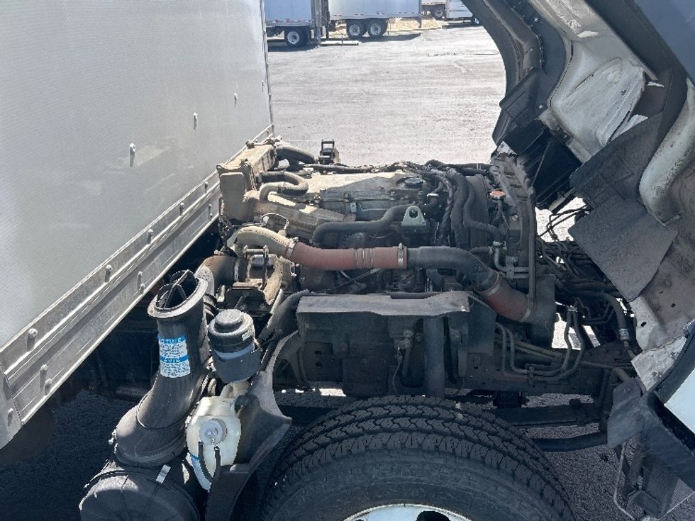Light Duty Box Truck-Light and Medium Duty Trucks-Isuzu-2020-NPR-Denver-CO-25,634\n\t\tmiles-$ 52,250 - Image 22