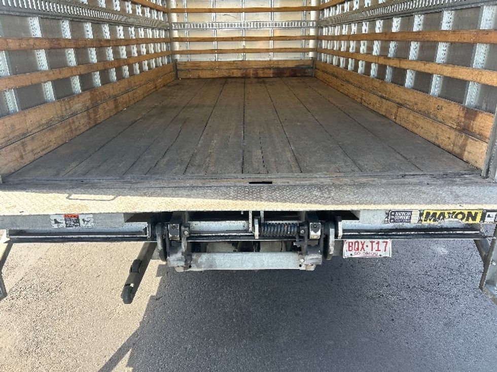 Light Duty Box Truck-Light and Medium Duty Trucks-Isuzu-2020-NPR-Denver-CO-25,634\n\t\tmiles-$ 52,250 - Image 9