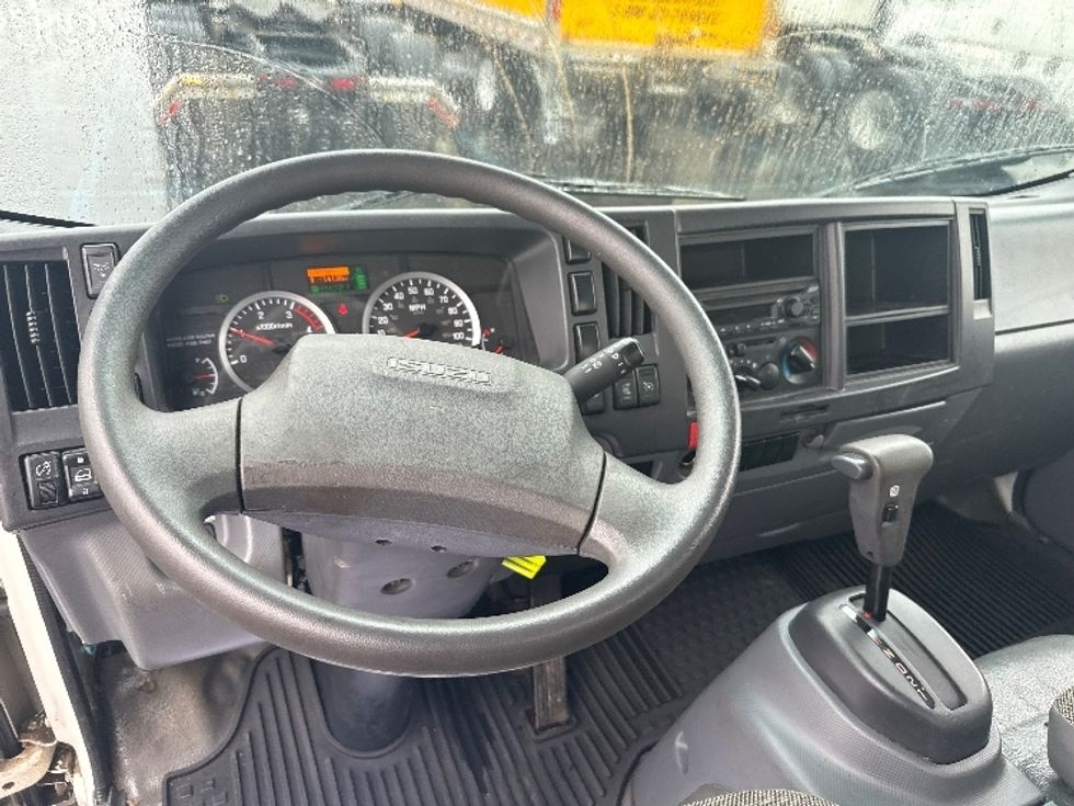 Light Duty Box Truck-Light and Medium Duty Trucks-Isuzu-2020-NPR-East Chicago-IN-100,905\n\t\tmiles-$ 37,750 - Image 15