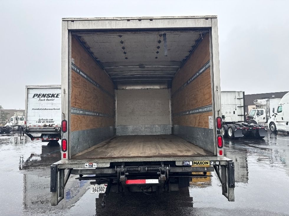 Light Duty Box Truck-Light and Medium Duty Trucks-Isuzu-2020-NPR-East Chicago-IN-100,905\n\t\tmiles-$ 37,750 - Image 7