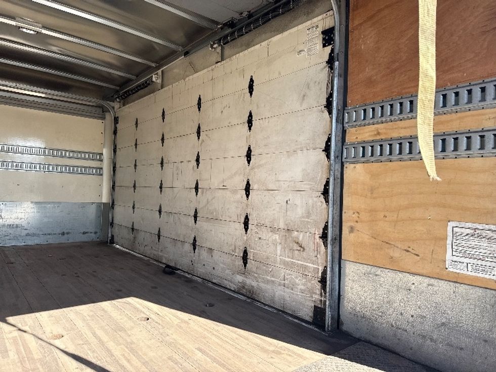 Light Duty Box Truck-Light and Medium Duty Trucks-Isuzu-2020-NPR-East Chicago-IN-138,517\n\t\tmiles-$ 31,000 - Image 12