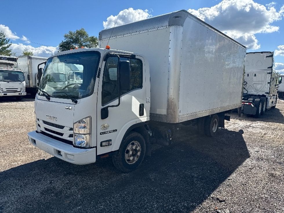Light Duty Box Truck-Light and Medium Duty Trucks-Isuzu-2020-NPR-East Chicago-IN-138,517\n\t\tmiles-$ 31,000 - Image 3