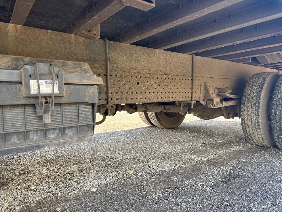 Light Duty Box Truck-Light and Medium Duty Trucks-Isuzu-2020-NPR-East Chicago-IN-138,517\n\t\tmiles-$ 31,000 - Image 5