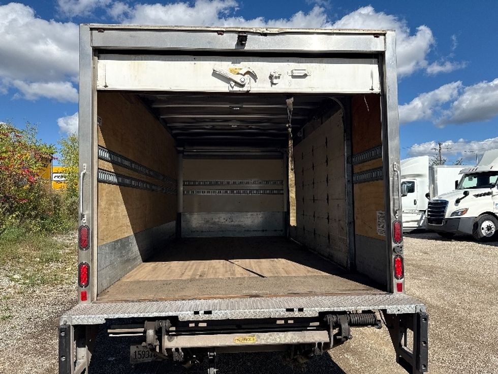 Light Duty Box Truck-Light and Medium Duty Trucks-Isuzu-2020-NPR-East Chicago-IN-138,517\n\t\tmiles-$ 31,000 - Image 8