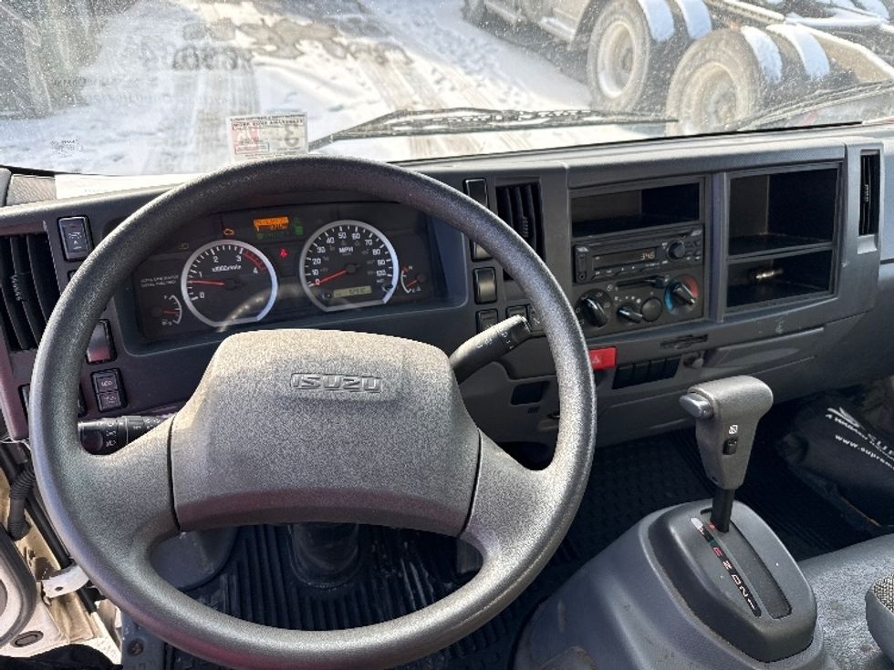 Light Duty Box Truck-Light and Medium Duty Trucks-Isuzu-2020-NPR-East Chicago-IN-92,888\n\t\tmiles-$ 38,500 - Image 16