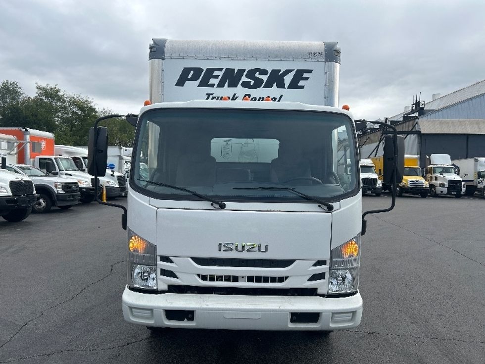 Light Duty Box Truck-Light and Medium Duty Trucks-Isuzu-2020-NPR EFI-Akron-OH-83,554\n\t\tmiles-$ 41,250 - Image 2