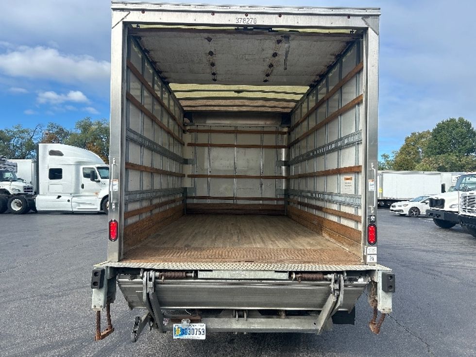 Light Duty Box Truck-Light and Medium Duty Trucks-Isuzu-2020-NPR EFI-Akron-OH-83,554\n\t\tmiles-$ 41,250 - Image 8