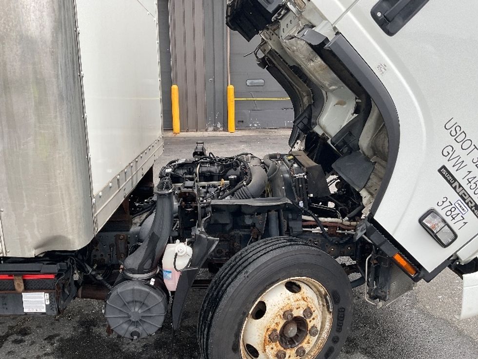 Light Duty Box Truck-Light and Medium Duty Trucks-Isuzu-2020-NPR EFI-Albany-NY-108,910\n\t\tmiles-$ 35,000 - Image 23