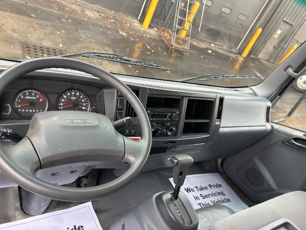 Light Duty Box Truck-Light and Medium Duty Trucks-Isuzu-2020-NPR EFI-Albany-NY-97,517\n\t\tmiles-$ 35,500 - Image 17