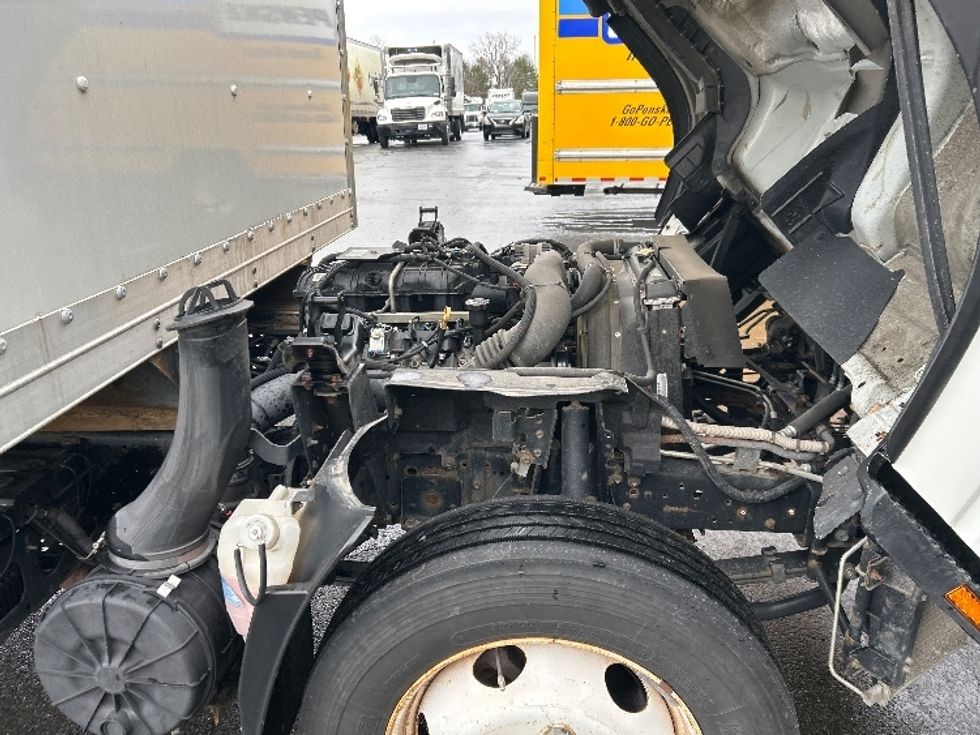 Light Duty Box Truck-Light and Medium Duty Trucks-Isuzu-2020-NPR EFI-Albany-NY-97,517\n\t\tmiles-$ 35,500 - Image 23