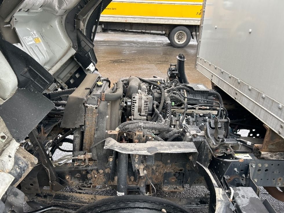 Light Duty Box Truck-Light and Medium Duty Trucks-Isuzu-2020-NPR EFI-Albany-NY-97,517\n\t\tmiles-$ 35,500 - Image 24