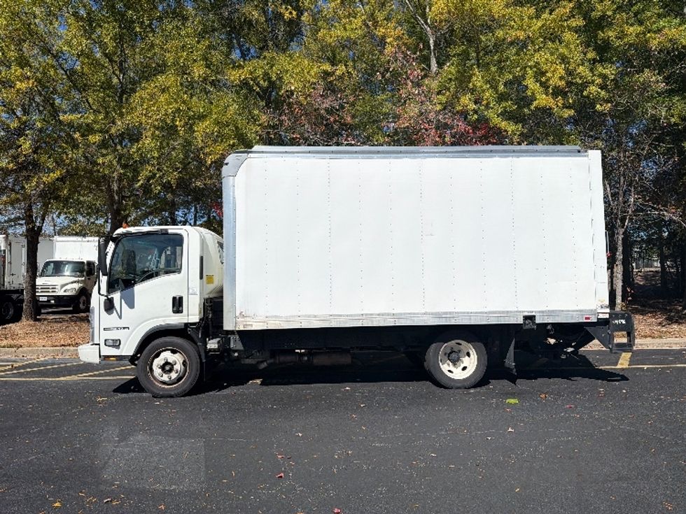 Light Duty Box Truck-Light and Medium Duty Trucks-Isuzu-2020-NPR EFI-Atlanta-GA-85,897\n\t\tmiles-$ 41,000 - Image 4