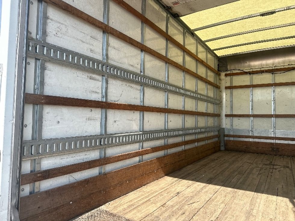 Light Duty Box Truck-Light and Medium Duty Trucks-Isuzu-2020-NPR EFI-Baton Rouge-LA-94,643\n\t\tmiles-$ 40,000 - Image 11