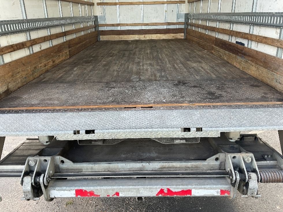 Light Duty Box Truck-Light and Medium Duty Trucks-Isuzu-2020-NPR EFI-Birmingham-AL-134,611\n\t\tmiles-$ 34,500 - Image 10