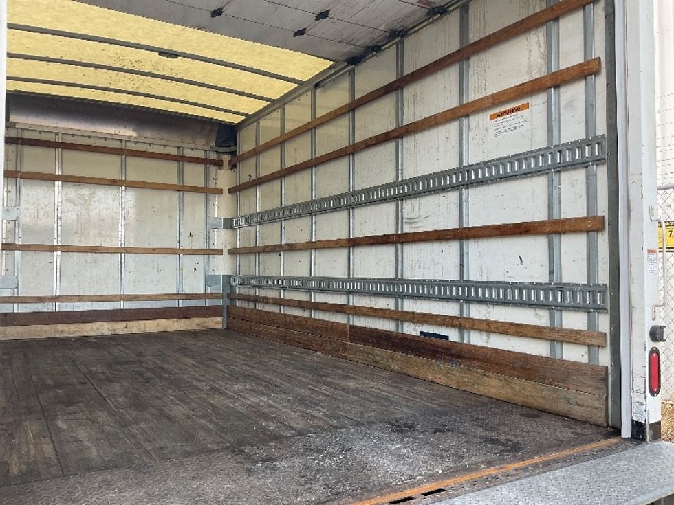 Light Duty Box Truck-Light and Medium Duty Trucks-Isuzu-2020-NPR EFI-Birmingham-AL-134,611\n\t\tmiles-$ 34,500 - Image 12