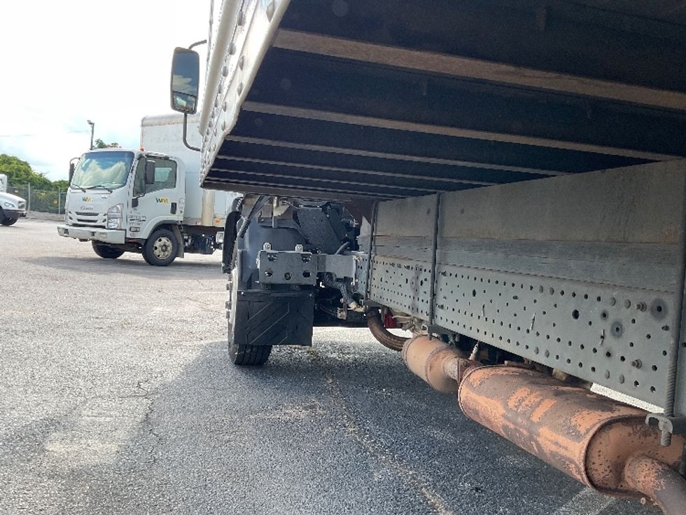 2020 Isuzu NPR photo 5