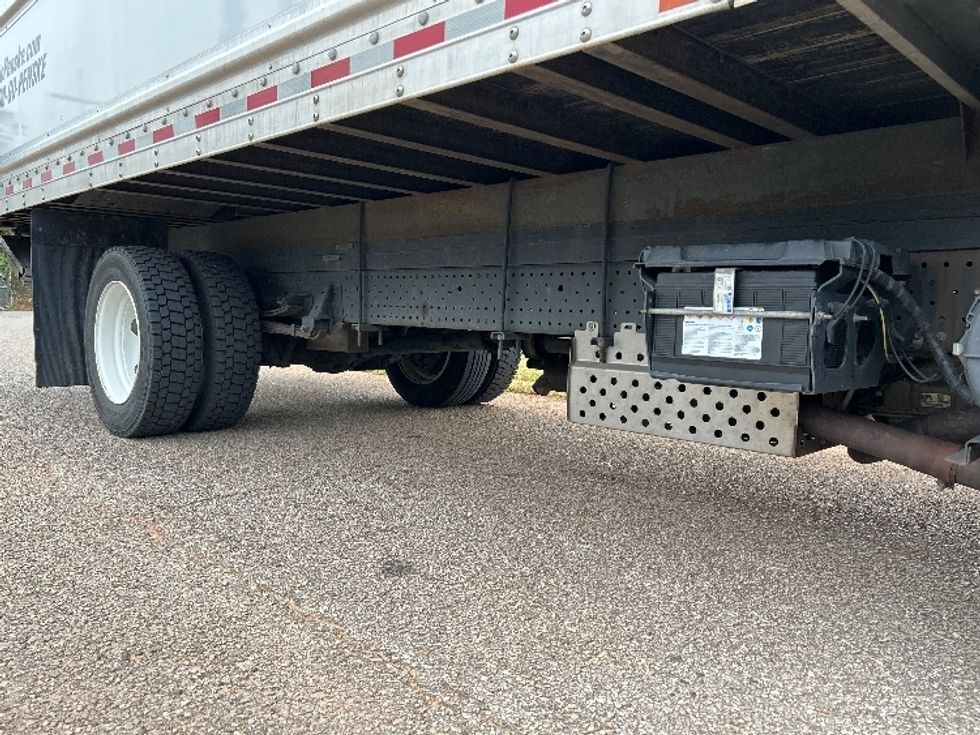 Light Duty Box Truck-Light and Medium Duty Trucks-Isuzu-2020-NPR EFI-Birmingham-AL-96,754\n\t\tmiles-$ 39,750 - Image 14