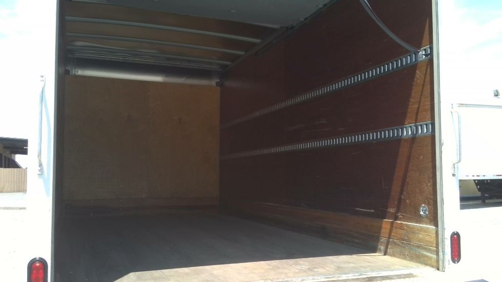 Light Duty Box Truck-Light and Medium Duty Trucks-Isuzu-2020-NPR EFI-Boaz-AL-26,021\n\t\tmiles-$ 46,750 - Image 12
