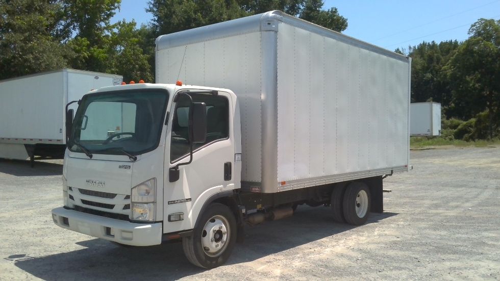 Light Duty Box Truck-Light and Medium Duty Trucks-Isuzu-2020-NPR EFI-Boaz-AL-26,021\n\t\tmiles-$ 46,750 - Image 3