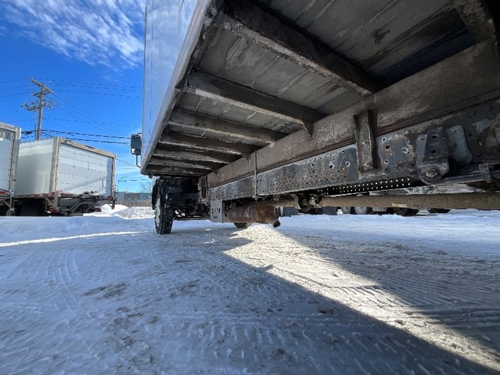 Light Duty Box Truck-Light and Medium Duty Trucks-Isuzu-2020-NPR EFI-Boucherville-PQ-225,600\n\t\tkm-$ 38,500 - Image 5